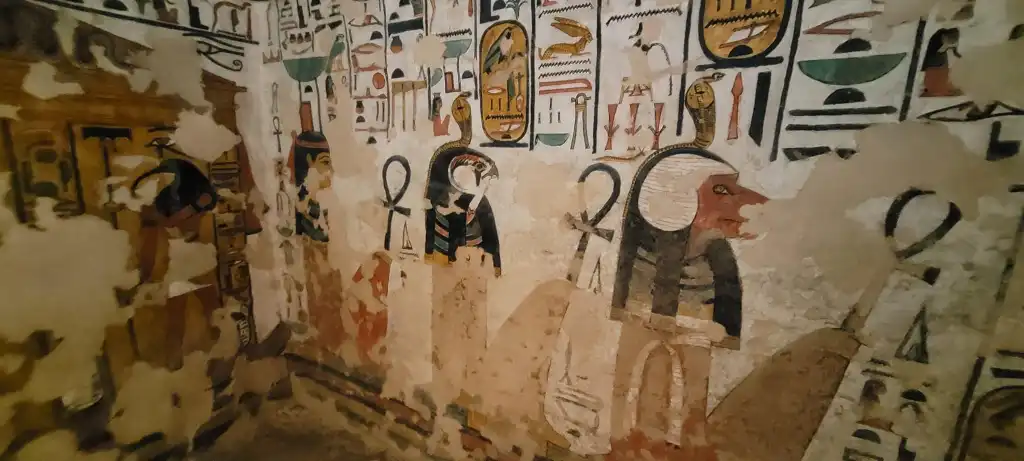 Luxor Vally Of The Queens